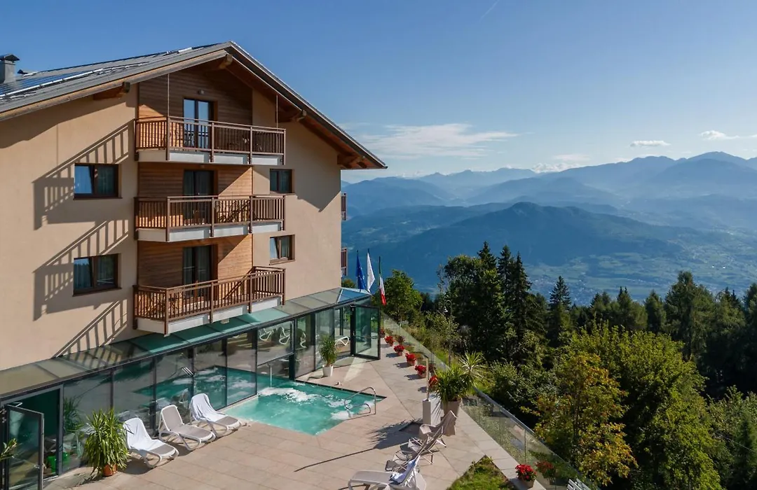 Hotel Monte Bondone-1